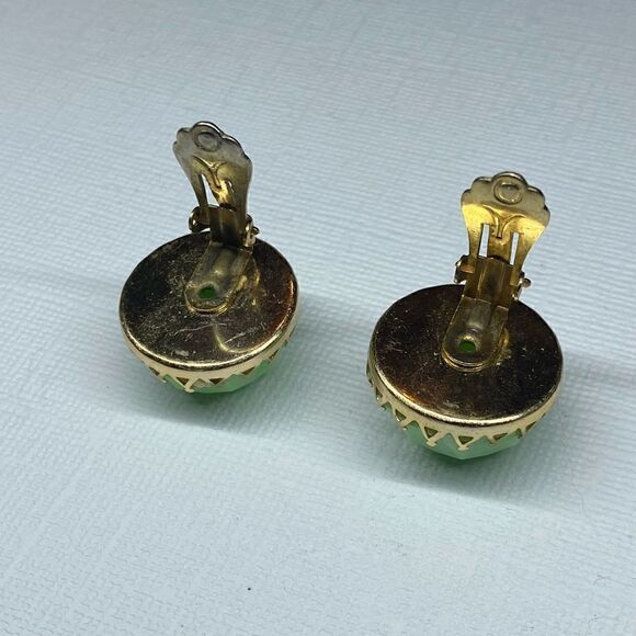 🇭🇰*Hong Kong* Stamped Vintage Geometric Celluloid Clip On Earrings - Picture 4 of 5